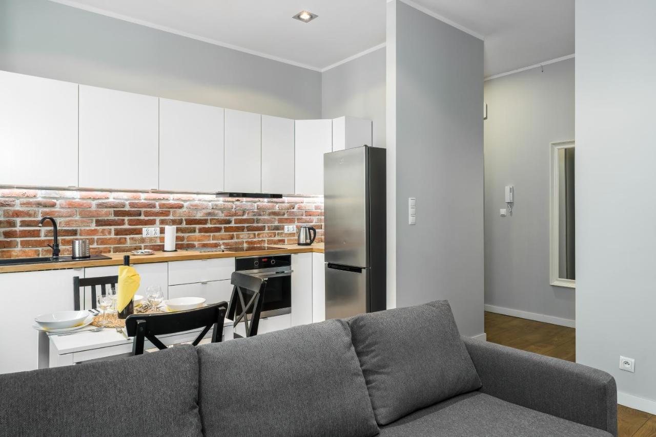 Old Town Apartment Garbary By Noclegi Renters 波兹南 外观 照片